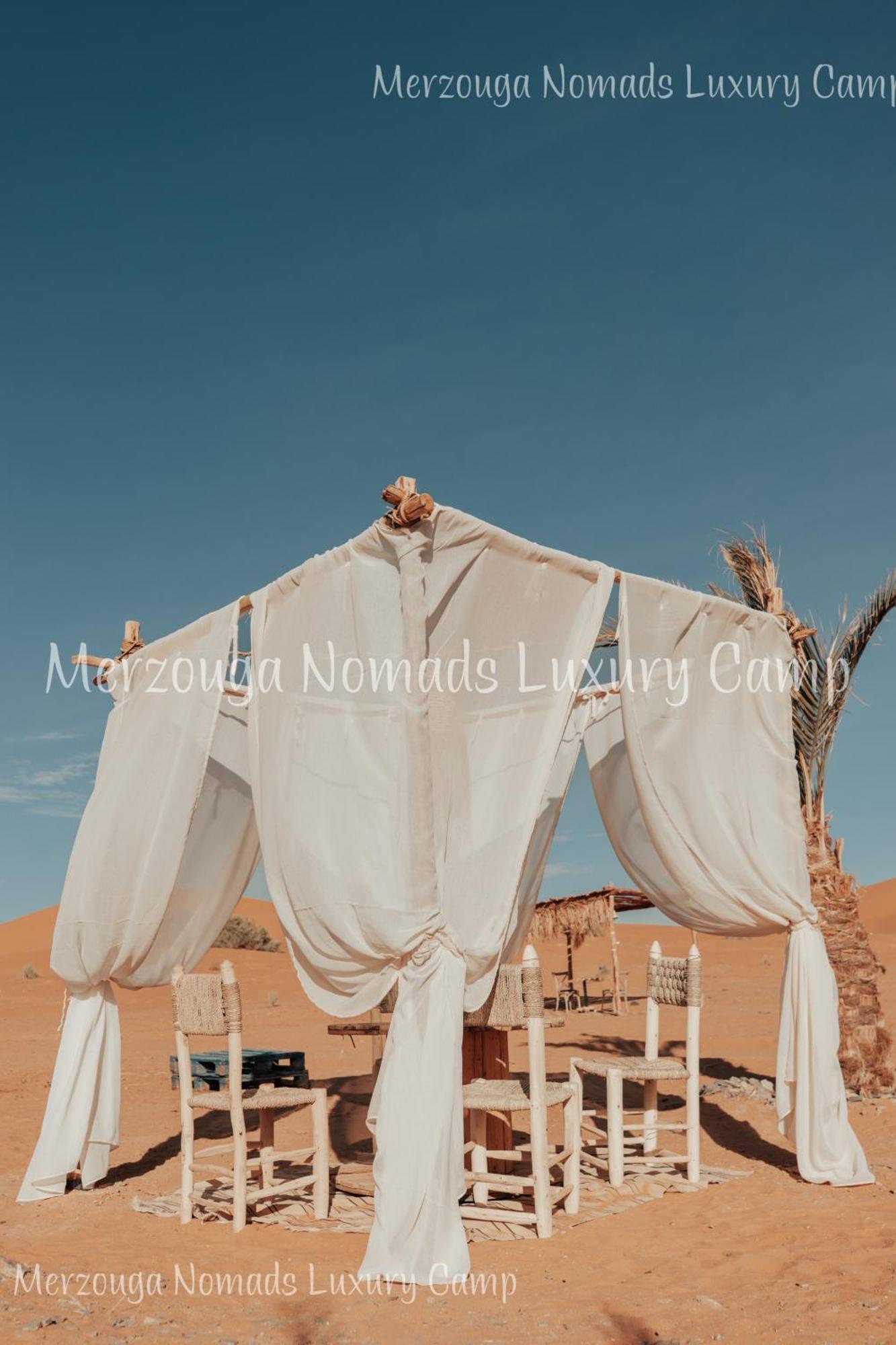 Merzouga Nomads Luxury Camp Ngoại thất bức ảnh
