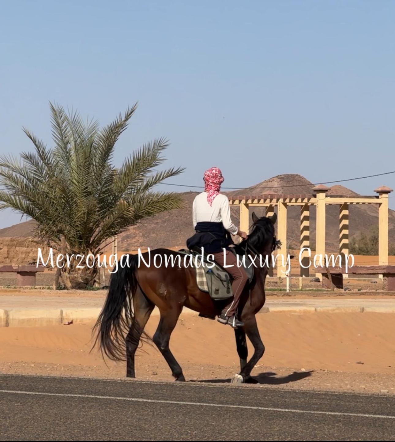 Merzouga Nomads Luxury Camp Ngoại thất bức ảnh
