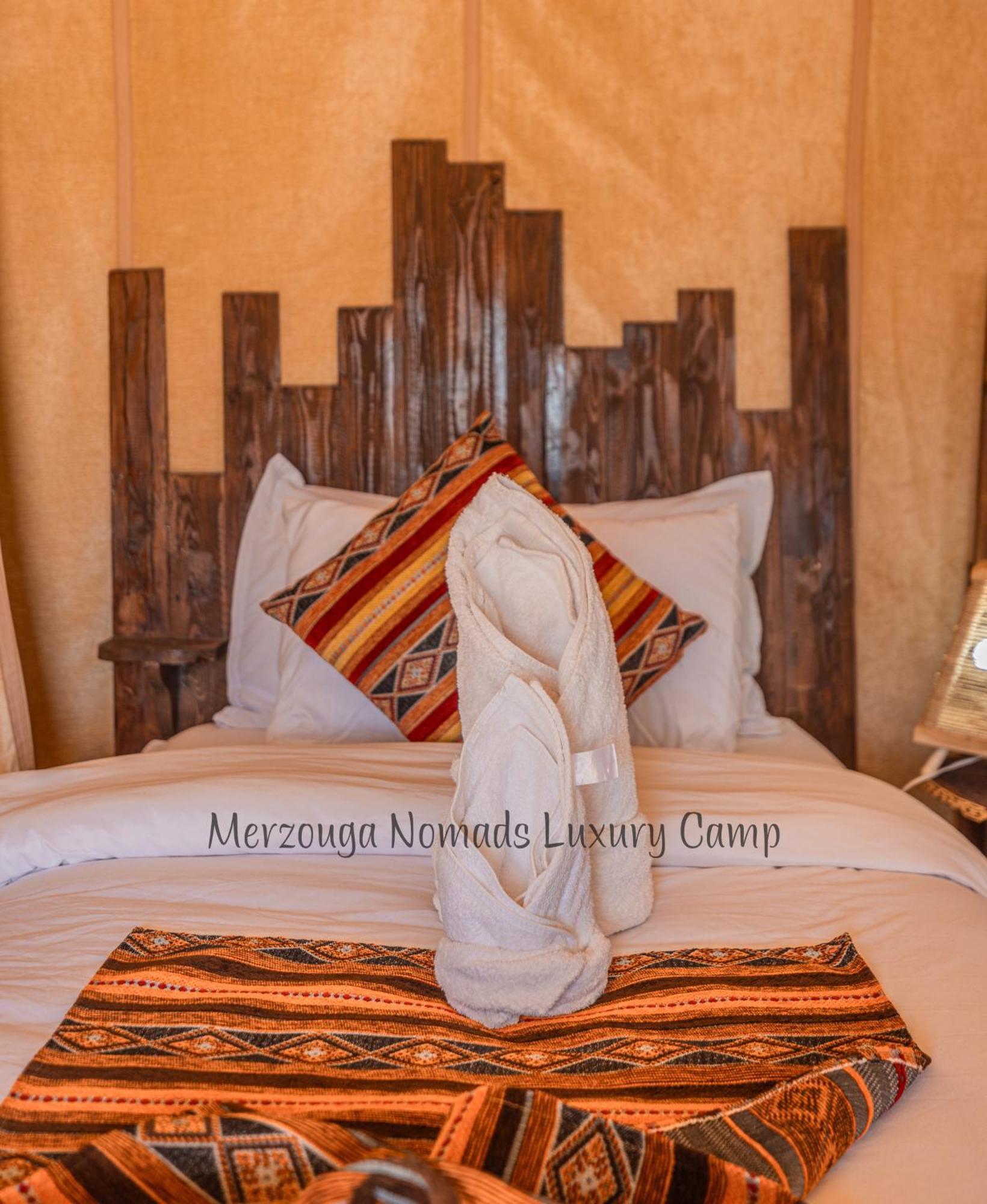Merzouga Nomads Luxury Camp Ngoại thất bức ảnh