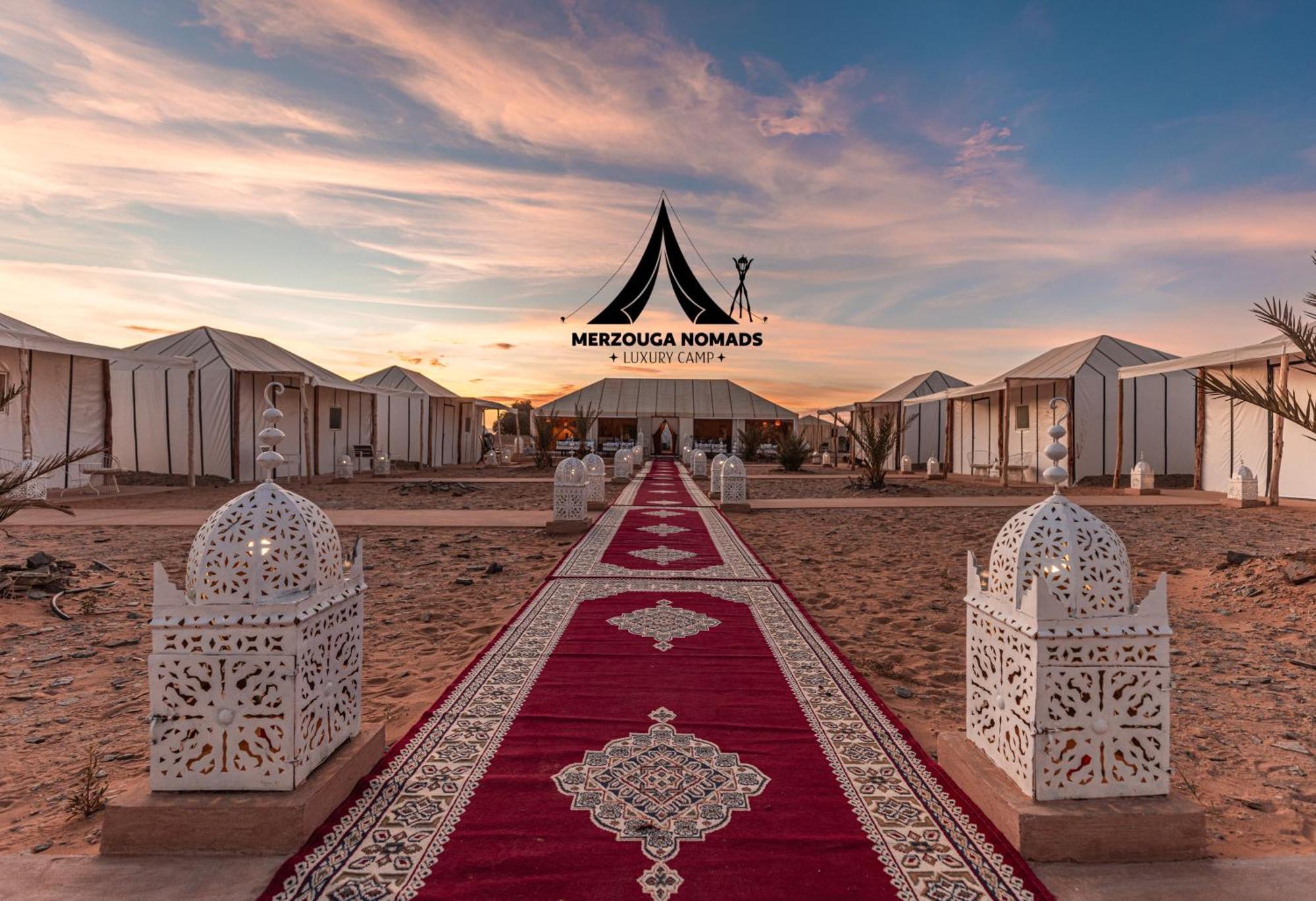 Merzouga Nomads Luxury Camp Ngoại thất bức ảnh