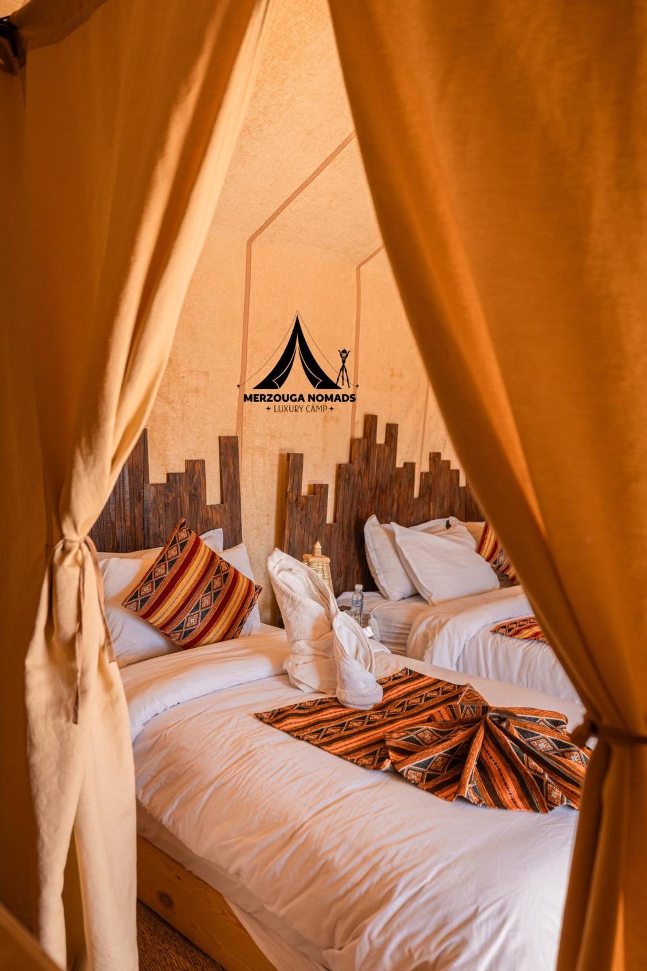 Merzouga Nomads Luxury Camp Ngoại thất bức ảnh
